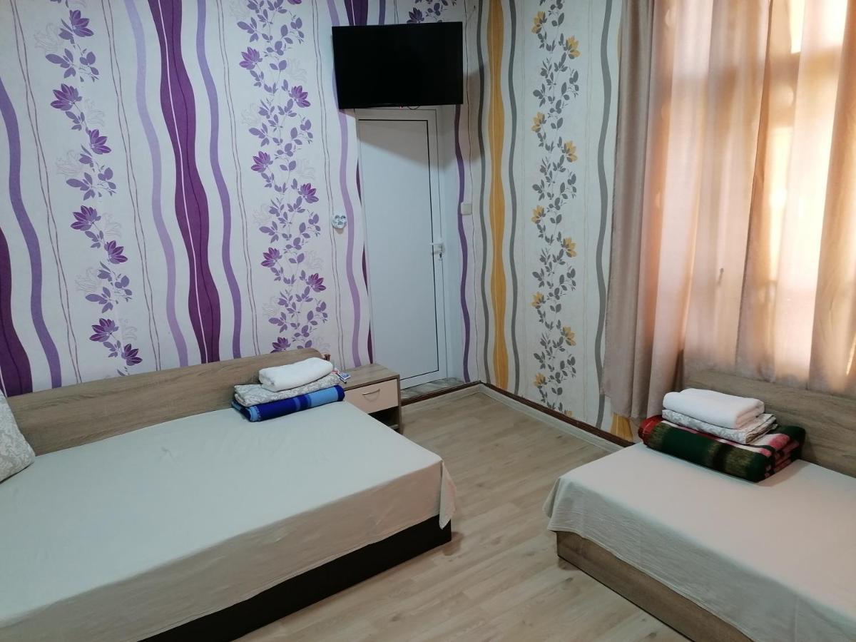 Къща За Гости Оги Montana Extérieur photo